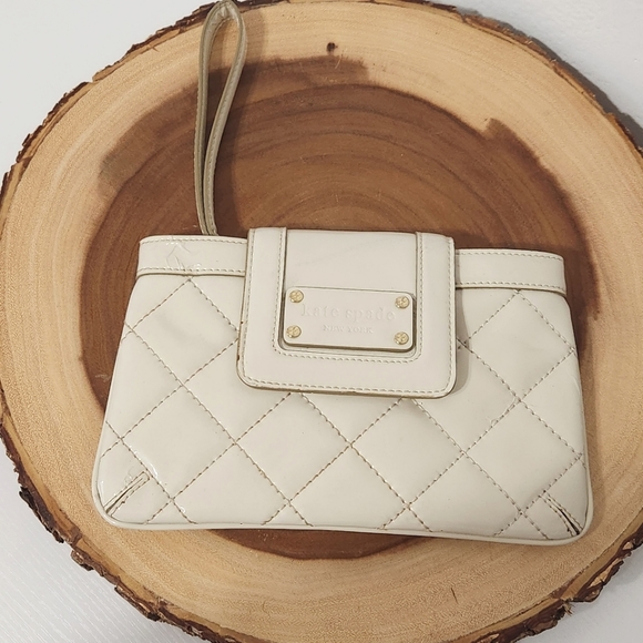 Kate Spade Wallet Pouch Patent Leather  Logo Zip - Picture 5 of 13